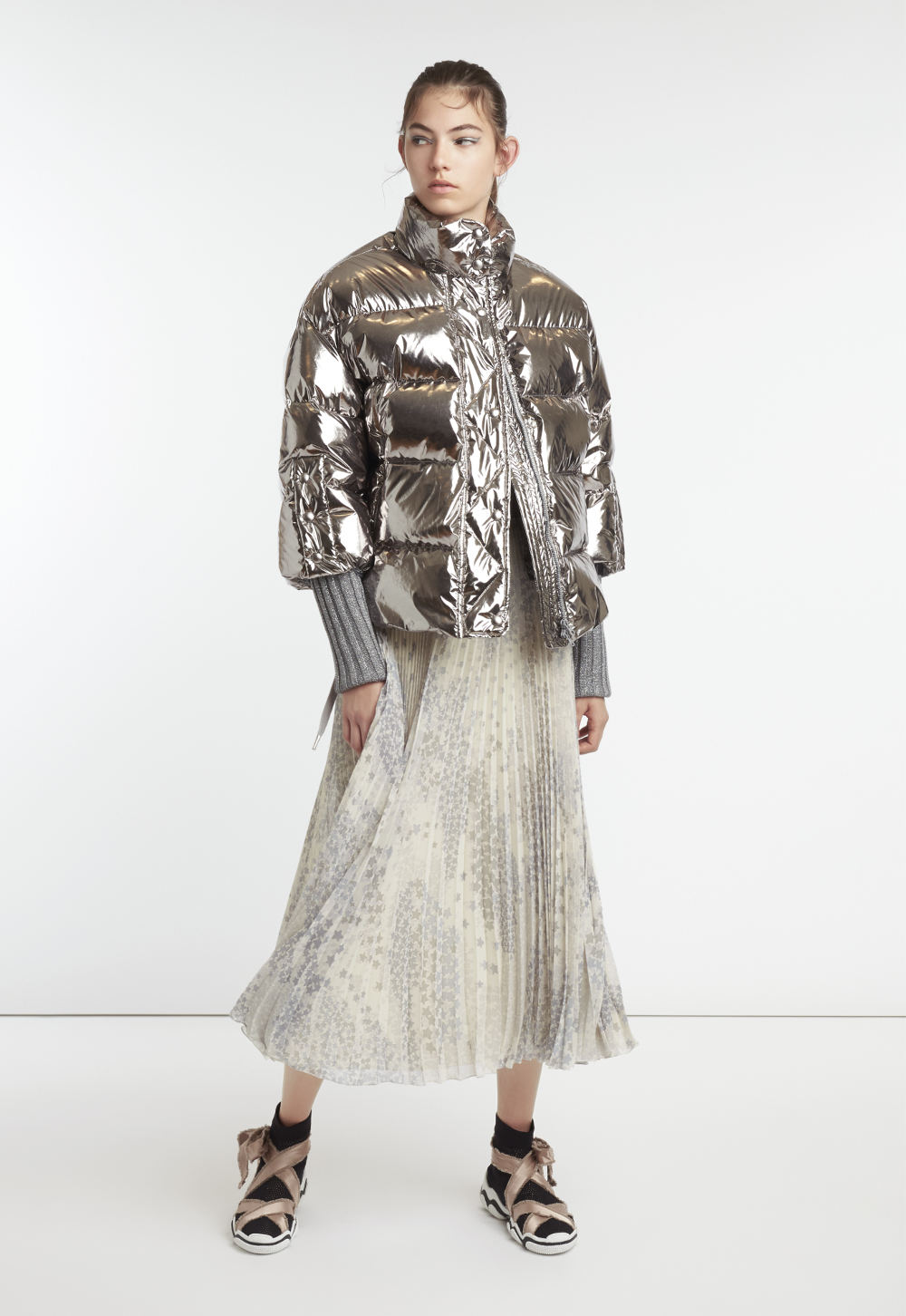 Koleksi resort 2019 REDValentino